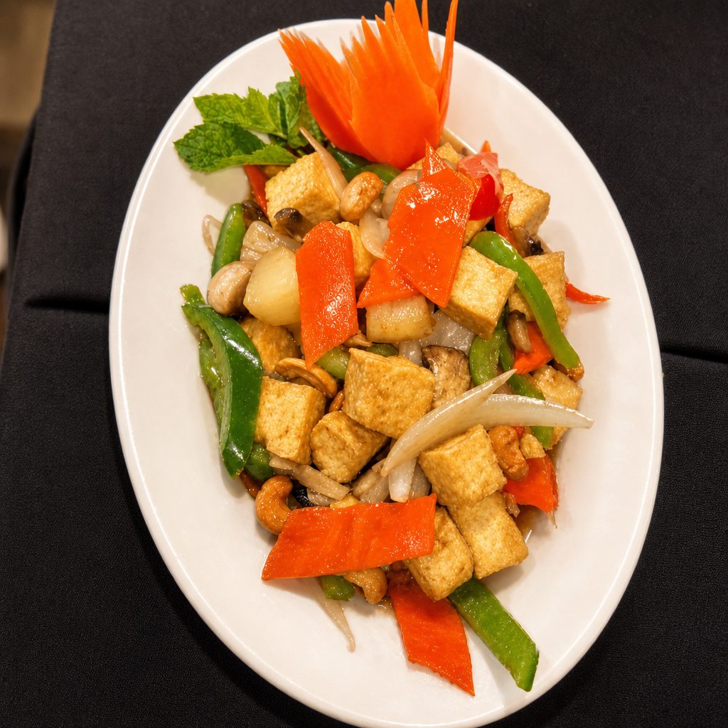 27. Cashew Nuts (Pad Med Ma Maung).